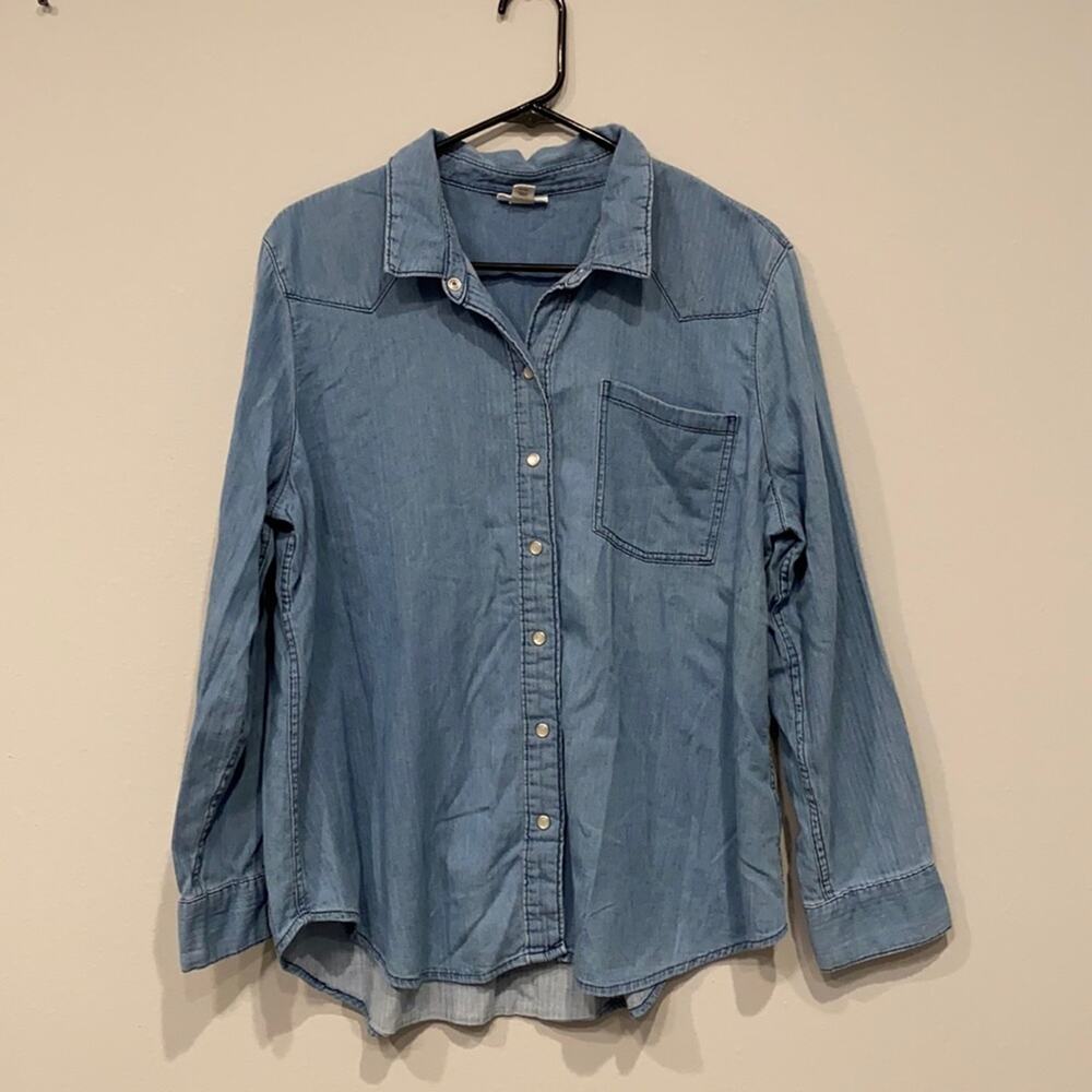 a.n.a Chambray Button Down